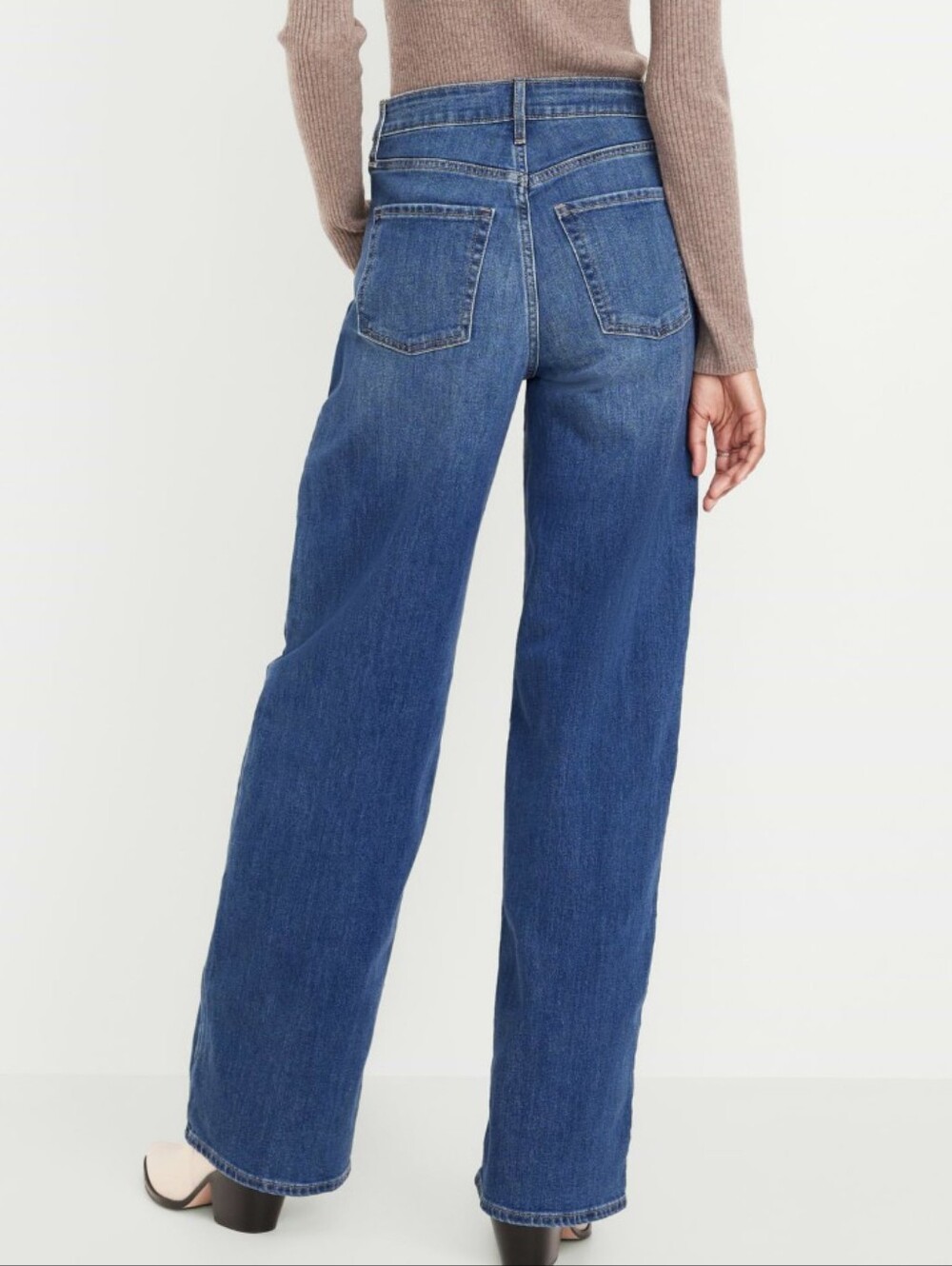 Old Navy Wow Wide Leg Jeans - Picture 2 of 9